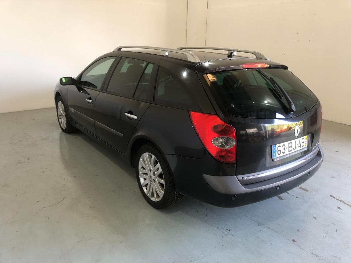 Renault Laguna 2.0 · Ano 2006 — imagem 4