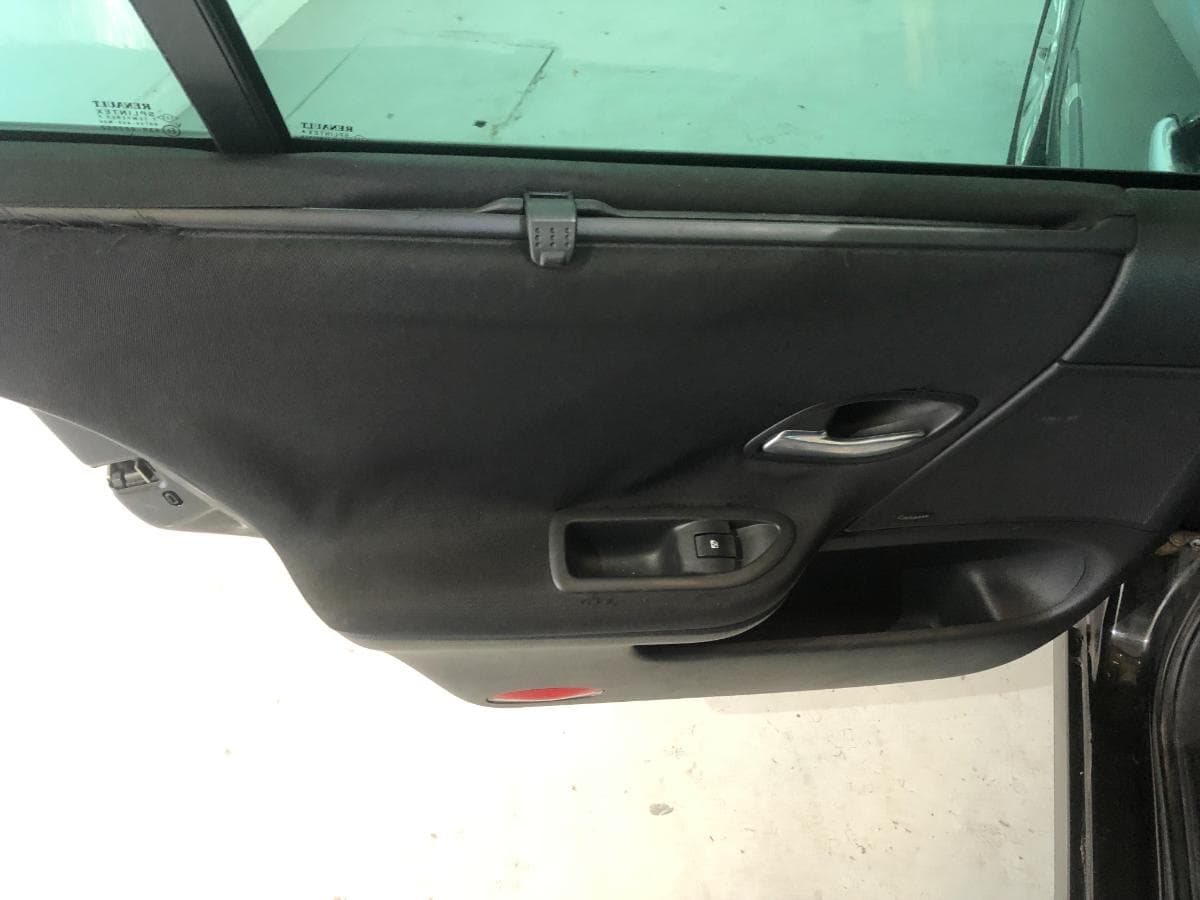 Renault Laguna 2.0 · Ano 2006 — imagem 26