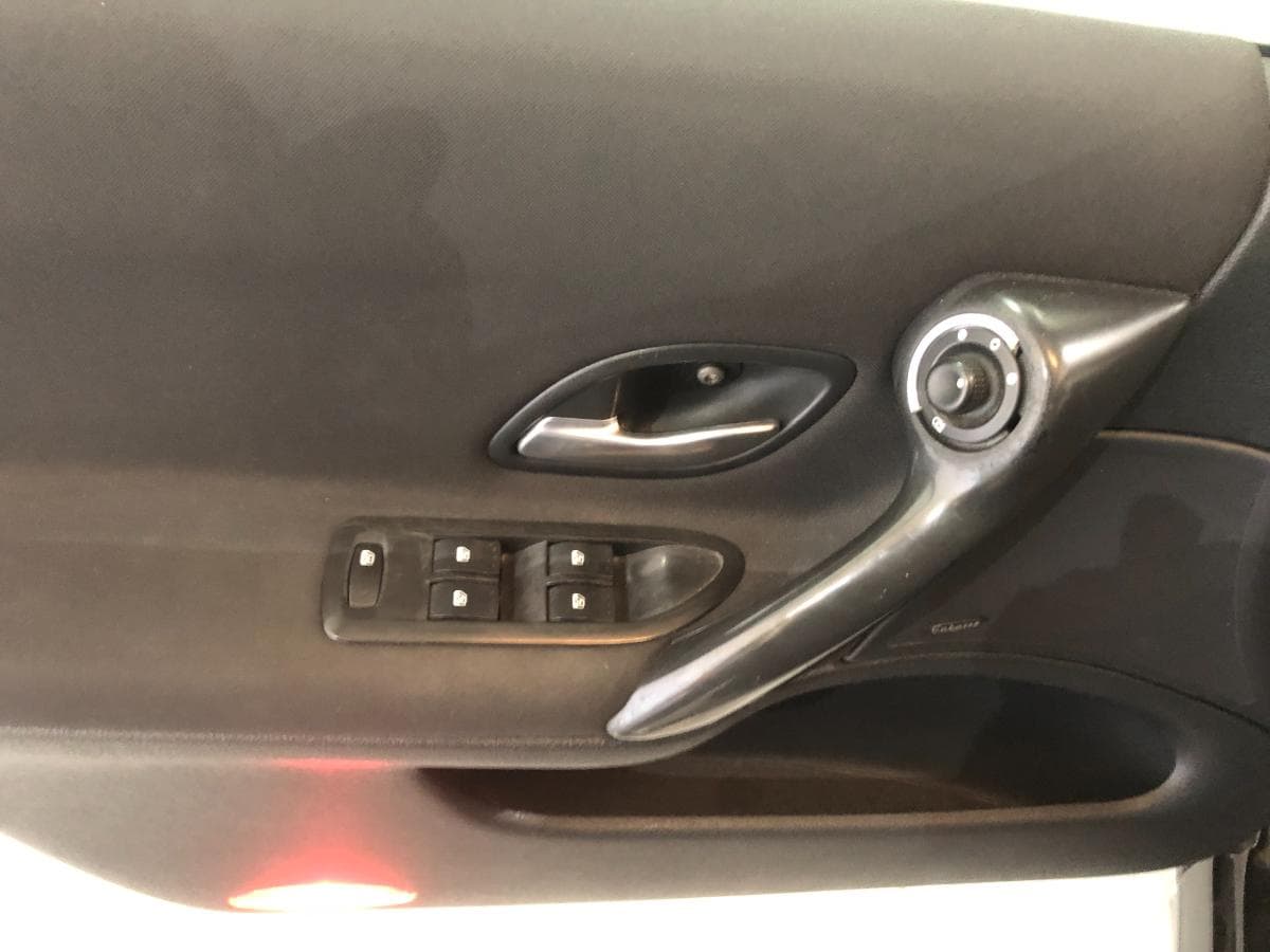 Renault Laguna 2.0 · Ano 2006 — imagem 28
