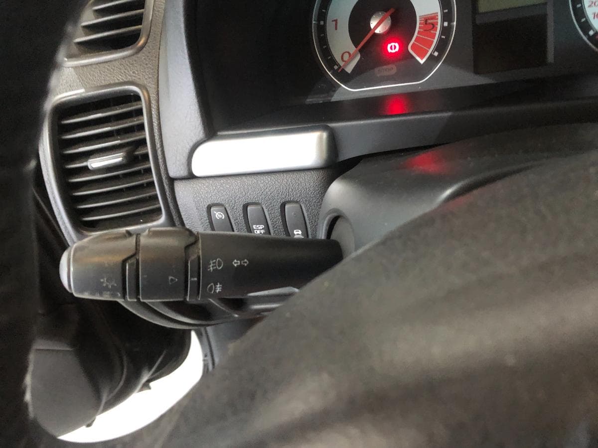 Renault Laguna 2.0 · Ano 2006 — imagem 33