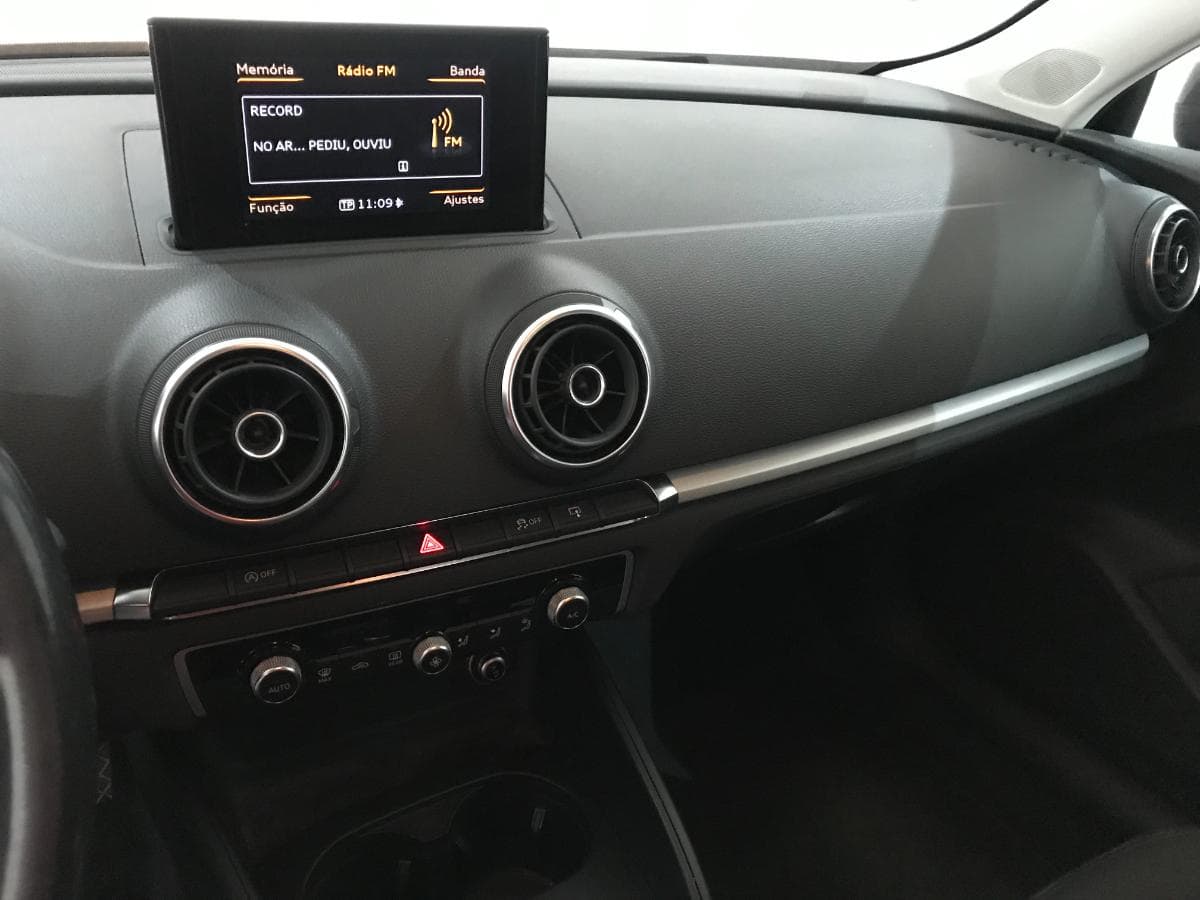 Audi A3 1.6TDI · Ano 2014 — imagem 41