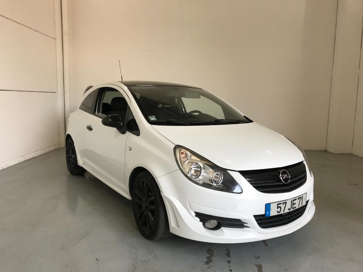Opel Corsa 1.4 · Ano 2010 — image 1