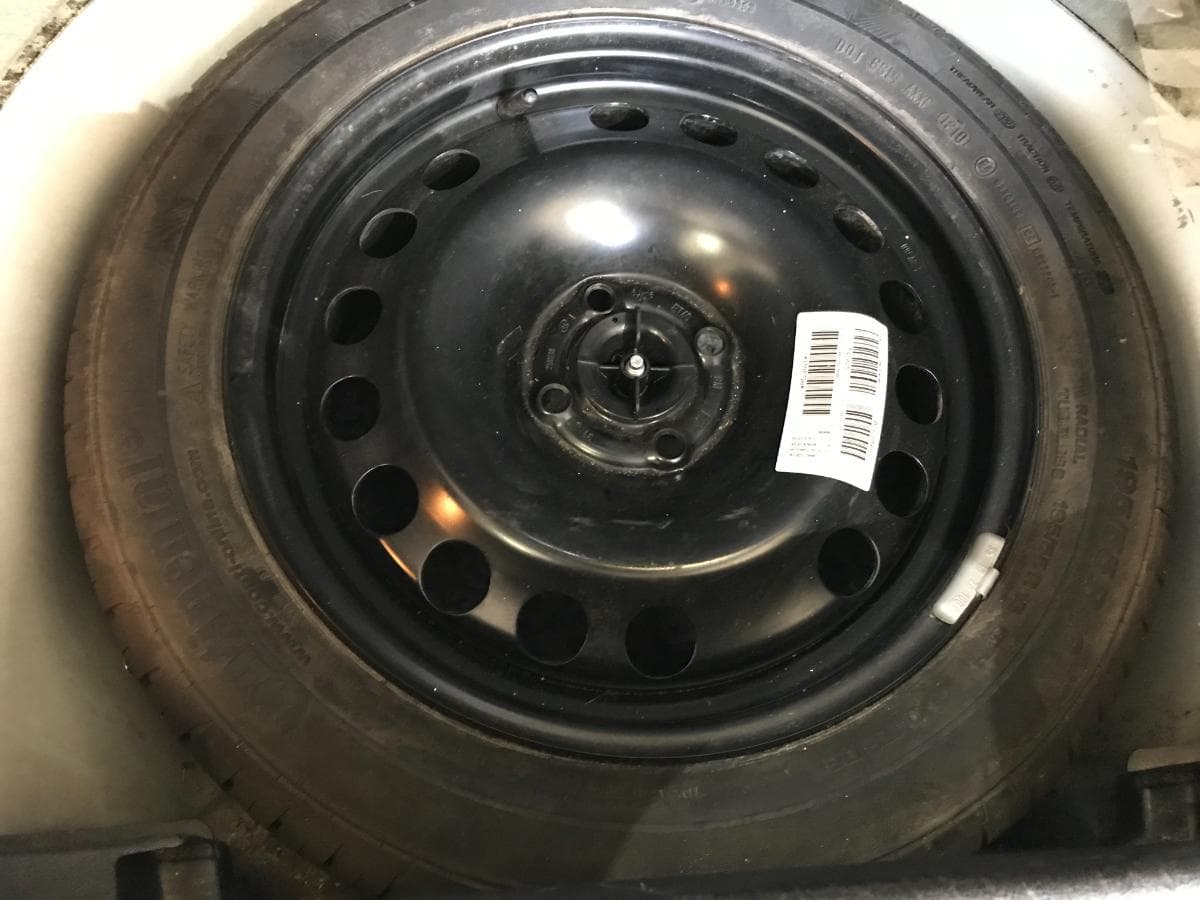 Opel Corsa 1.4 · Ano 2010 — image 8