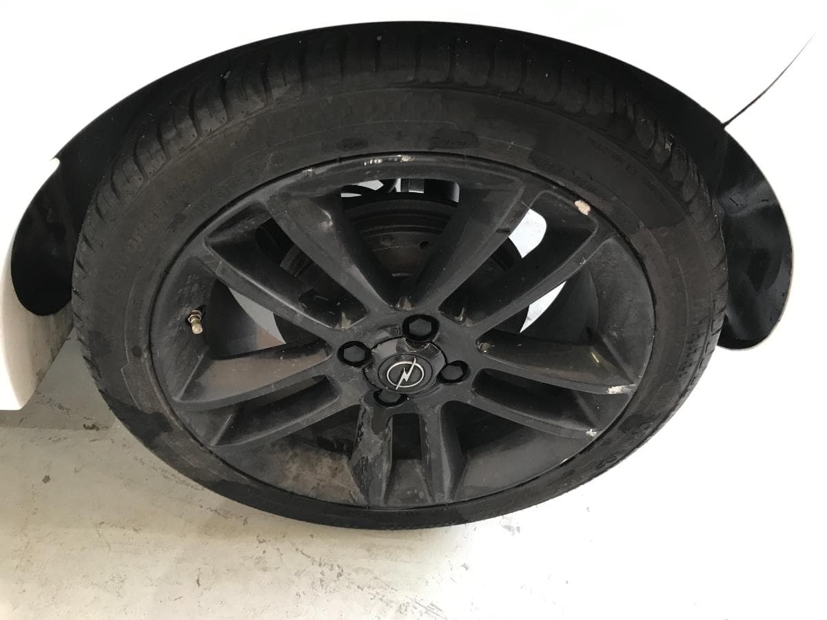 Opel Corsa 1.4 · Ano 2010 — image 20