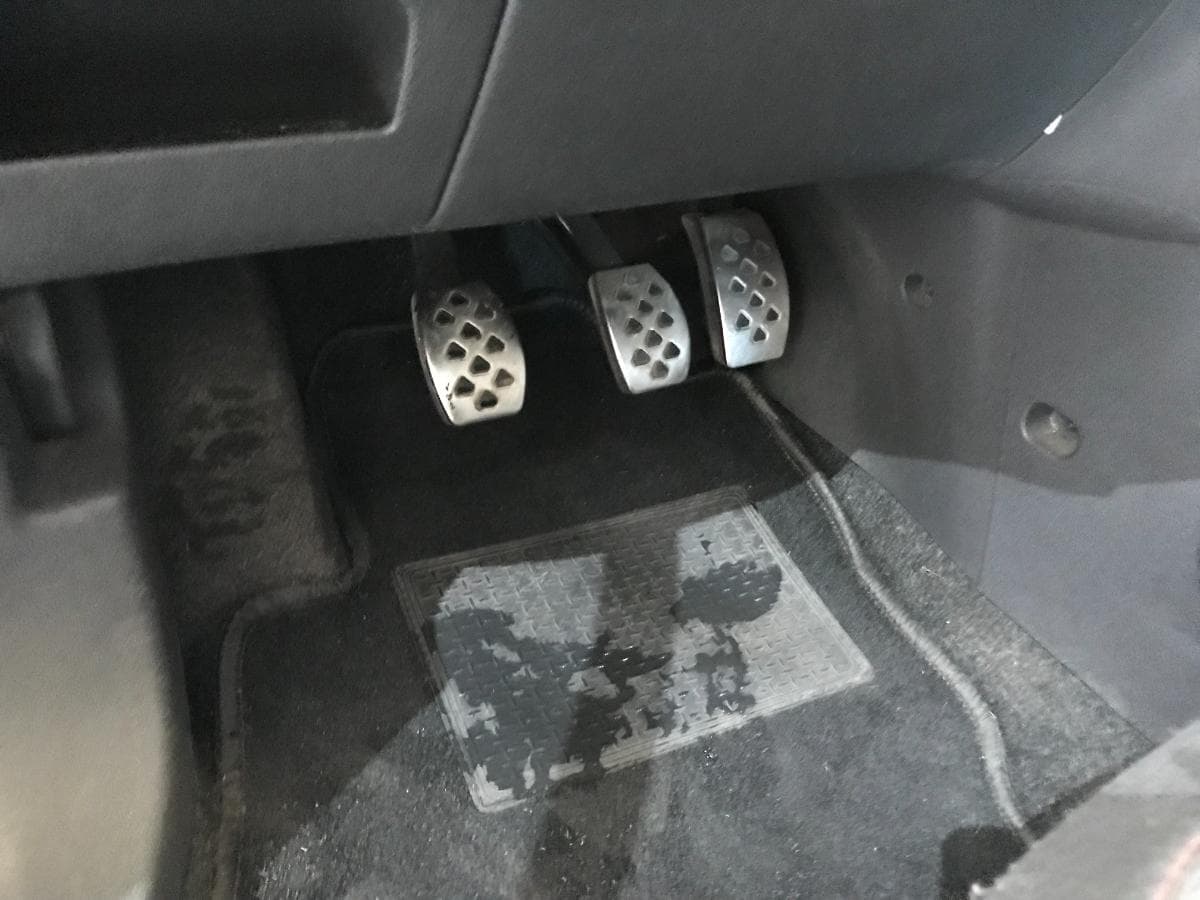 Opel Corsa 1.4 · Ano 2010 — image 34