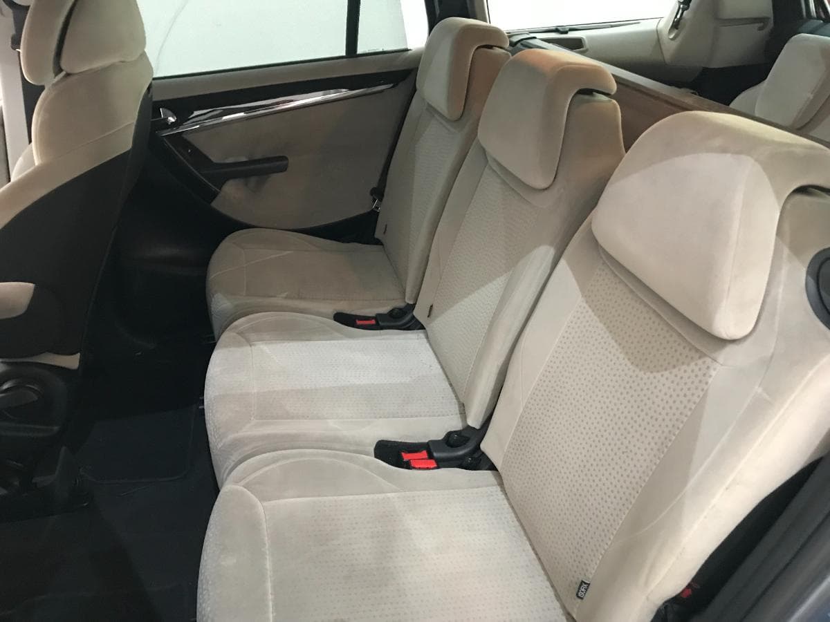 Citroën C4 Grand Picasso 1.6HDI · Ano 2007 — imagem 30