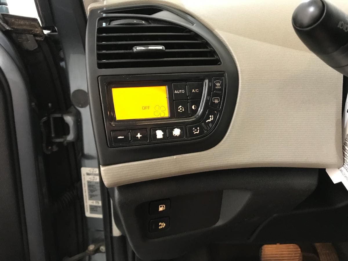 Citroën C4 Grand Picasso 1.6HDI · Ano 2007 — imagem 32