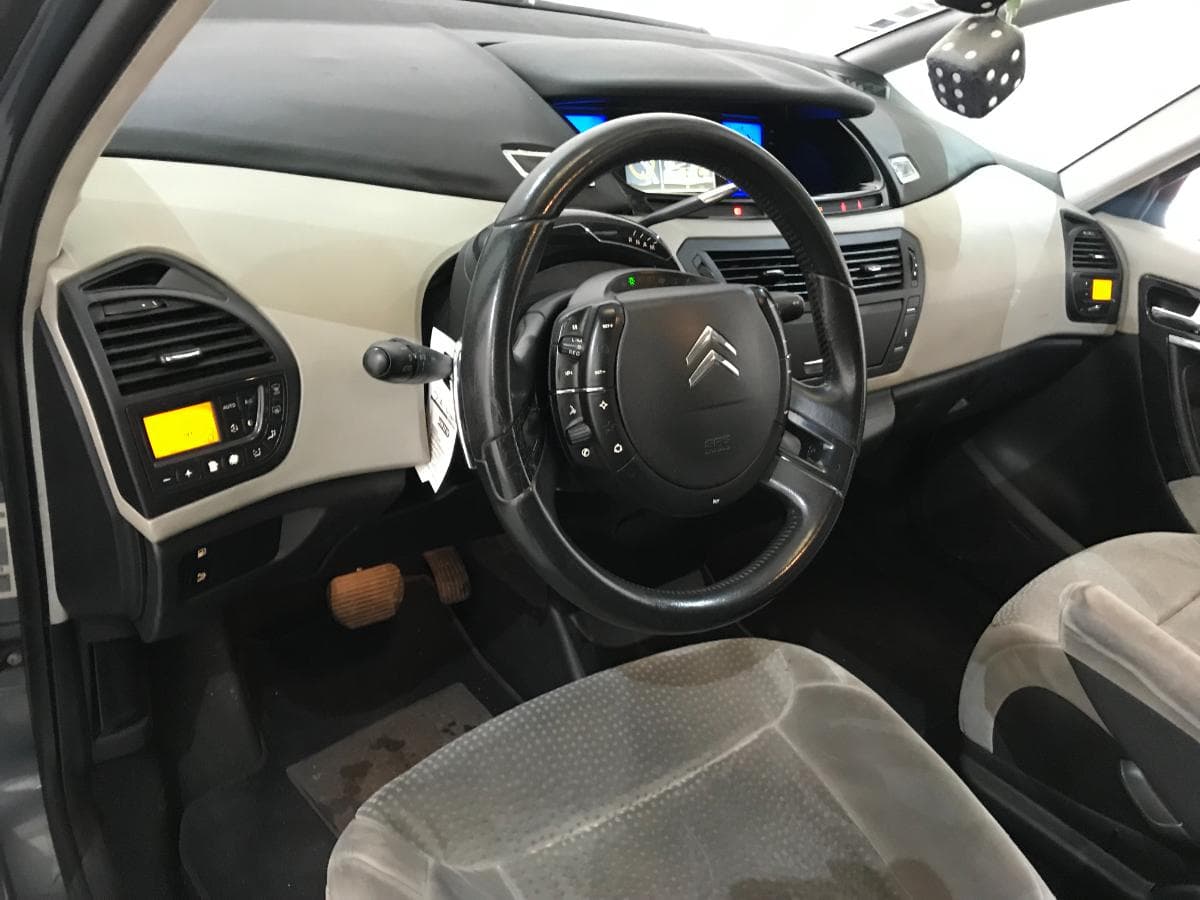 Citroën C4 Grand Picasso 1.6HDI · Ano 2007 — imagem 42