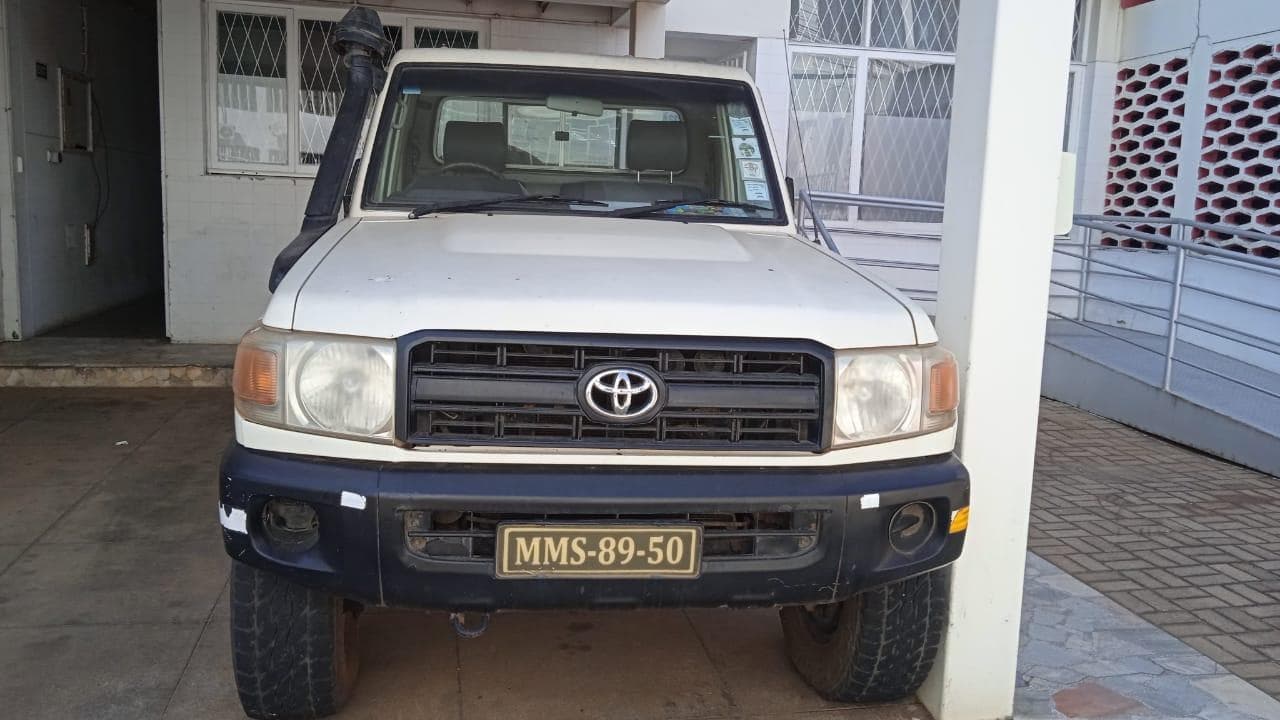Toyota Land Cruiser · — imagen 3