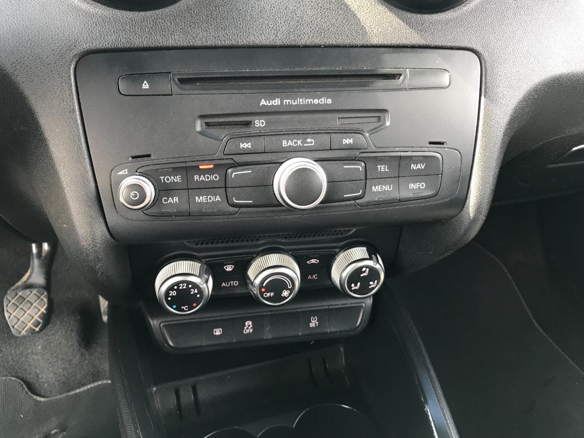 Audi A1 1.6TDI · Ano 2013 — imagem 27
