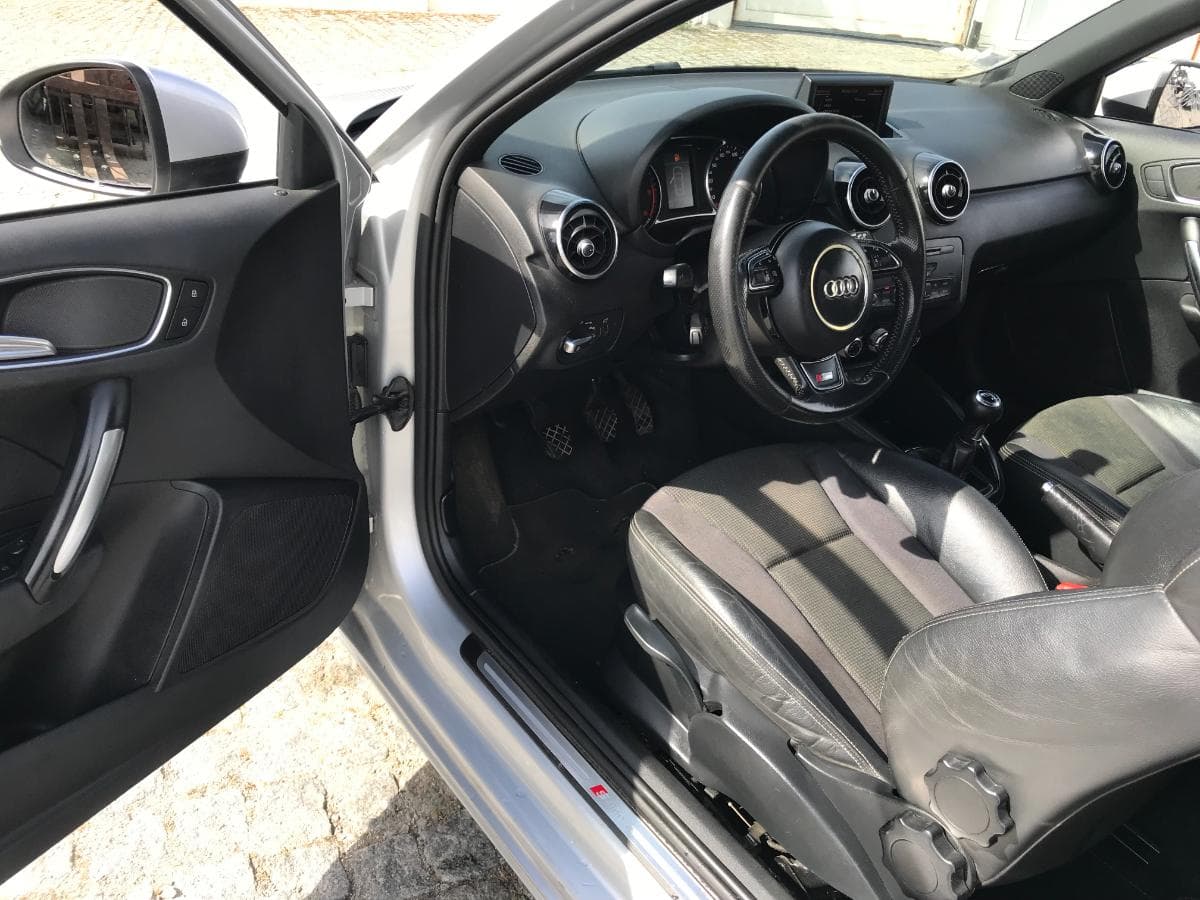 Audi A1 1.6TDI · Ano 2013 — imagem 34