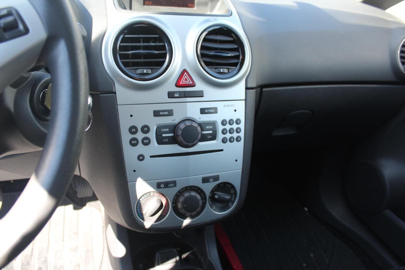 Opel Corsa Van 1.3 CDTI — imagen 9