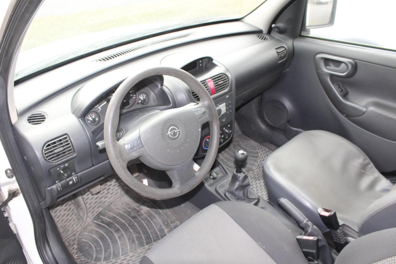 Opel Combo Van — image 8