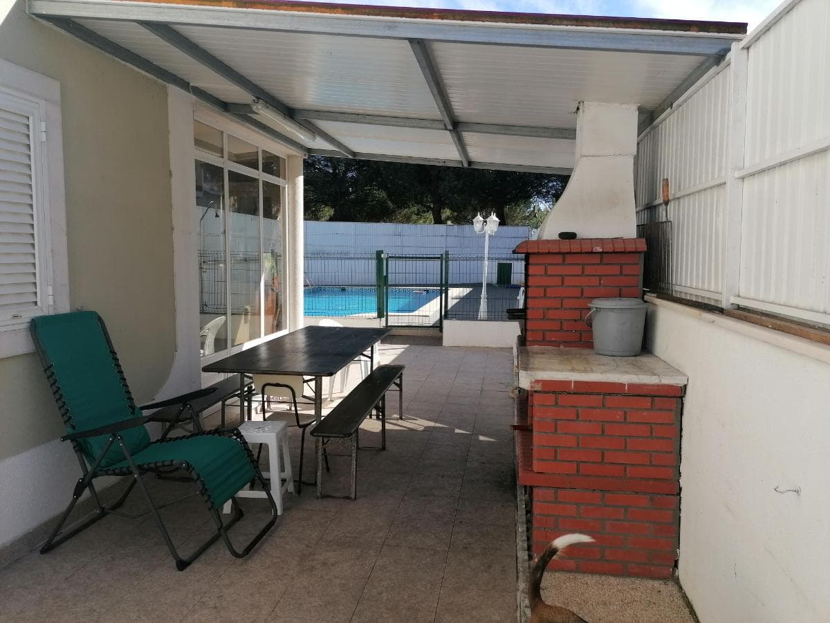Moradia V4 c/ Piscina · Charneca da Caparica — imagen 6
