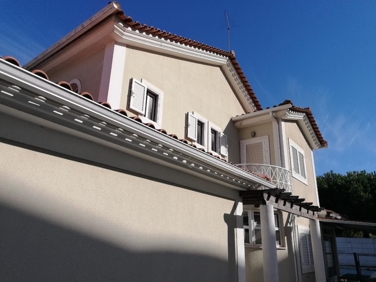 Moradia V4 c/ Piscina · Charneca da Caparica — imagen 3