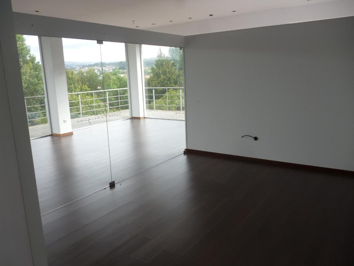 Loja com Garagem · Fafe — image 3