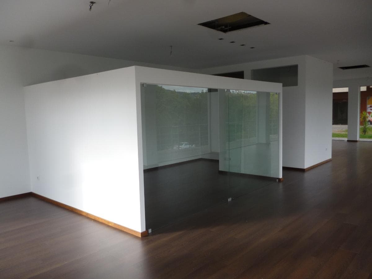 Loja com Garagem · Fafe — image 5