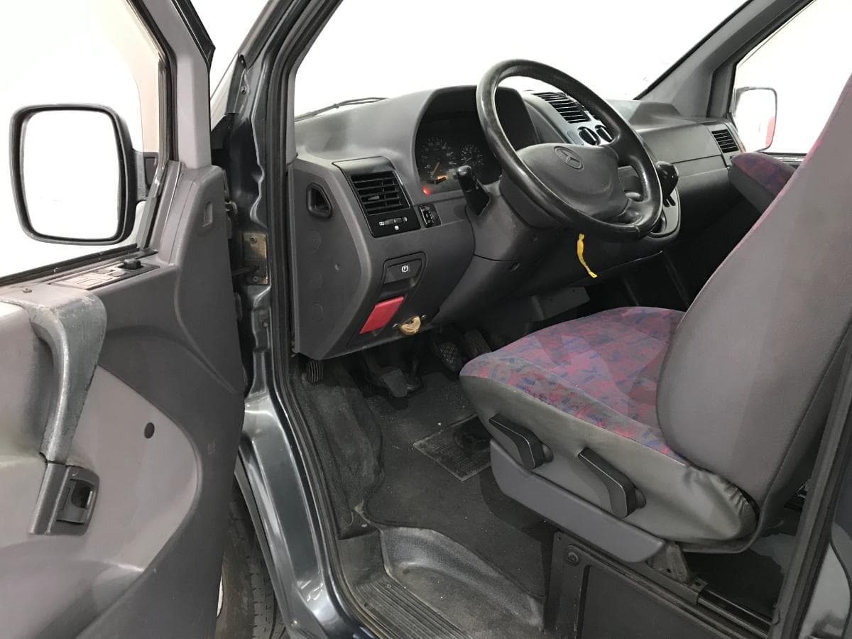 Mercedes-Benz Vito TD 2.3 · Ano 1997 — imagem 16