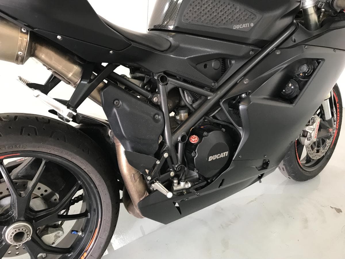 Motociclo Ducati 848 EVO · Ano 2011 — imagen 11