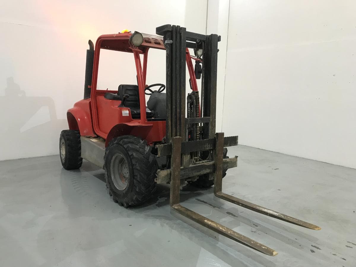 Dumper Ausa C200 HX4 · Ano 2008