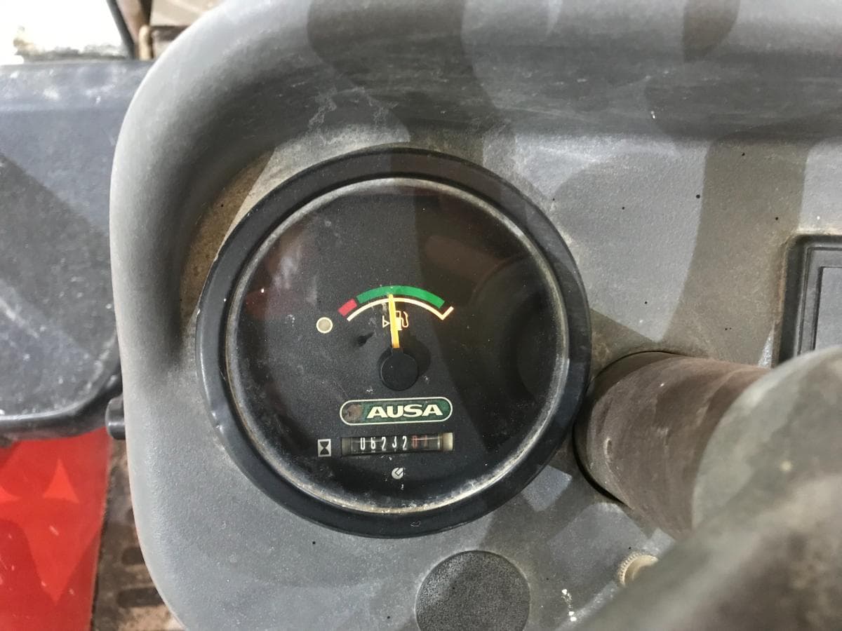 Dumper Ausa C200 HX4 · Ano 2008 — imagem 9