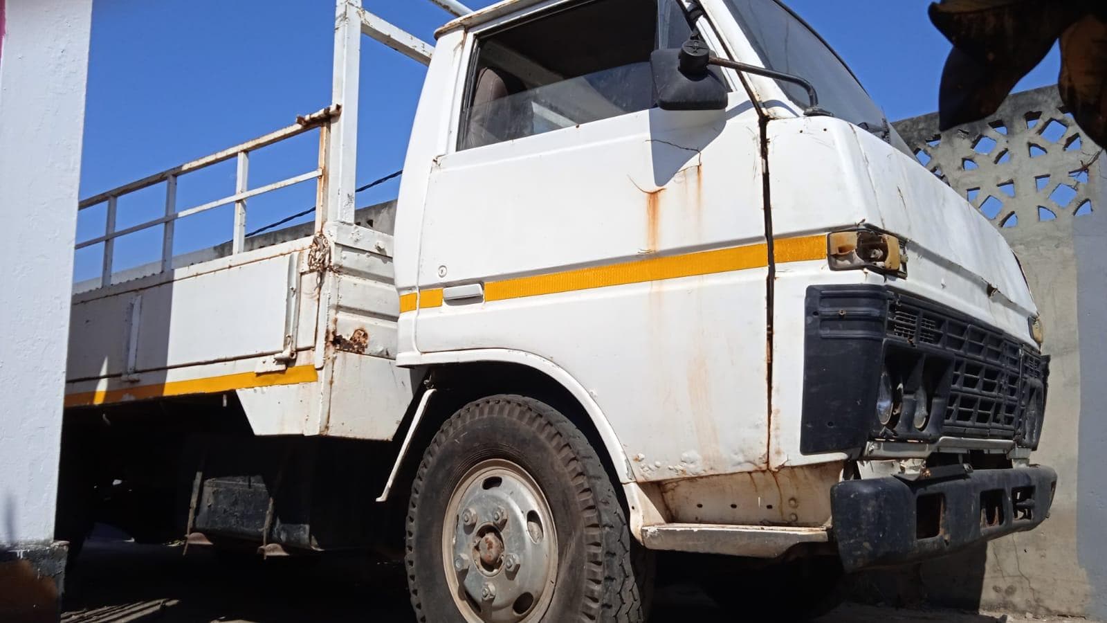 Toyota Dyna · — imagem 2