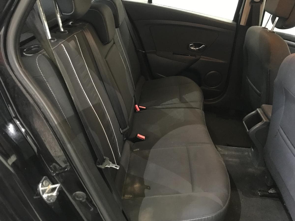 Renault Mégane 1.5DCI · Ano 2013 — imagem 22