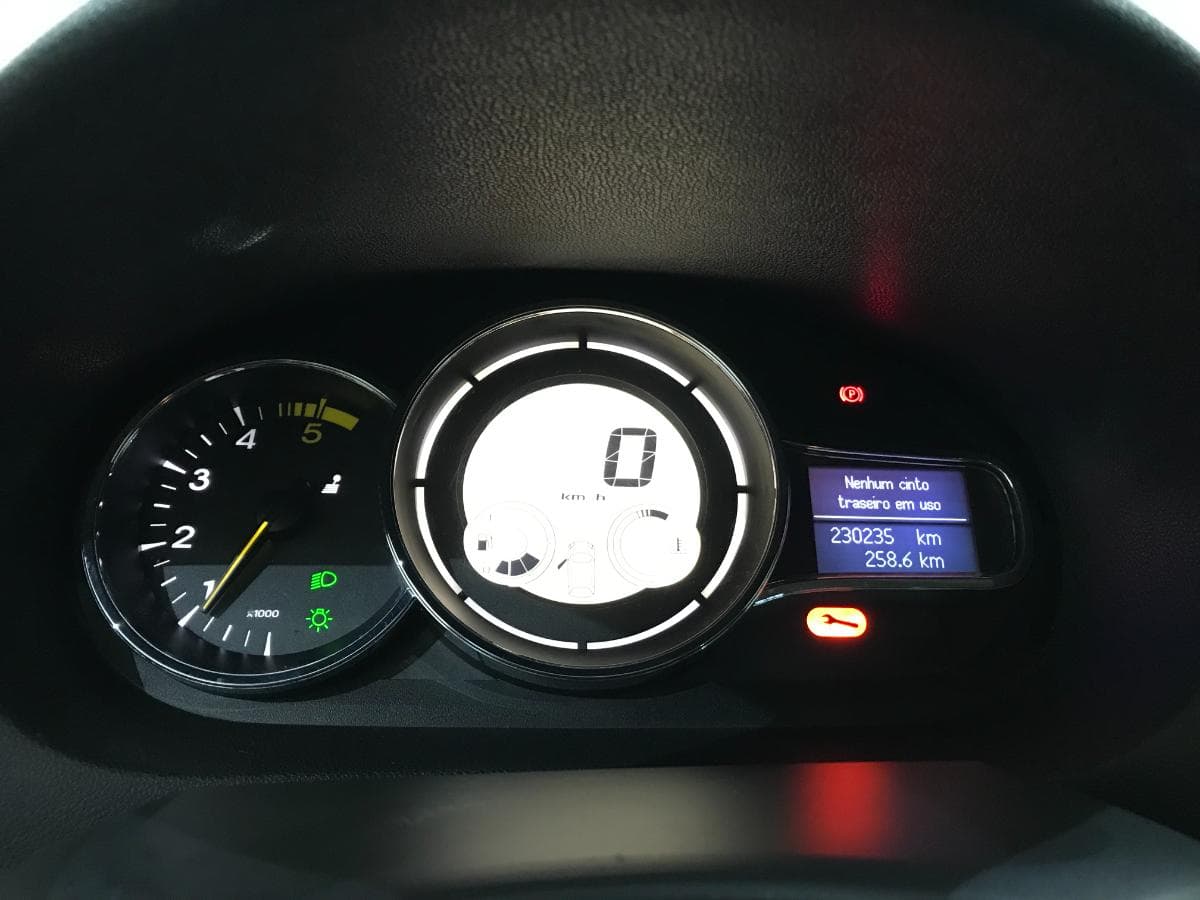 Renault Mégane 1.5DCI · Ano 2013 — imagem 39
