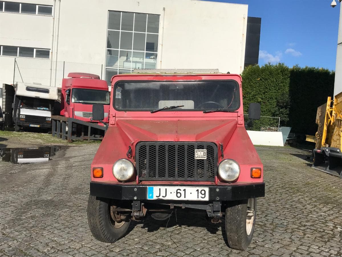 UMM 4x4 · Ano 1984 — imagem 3