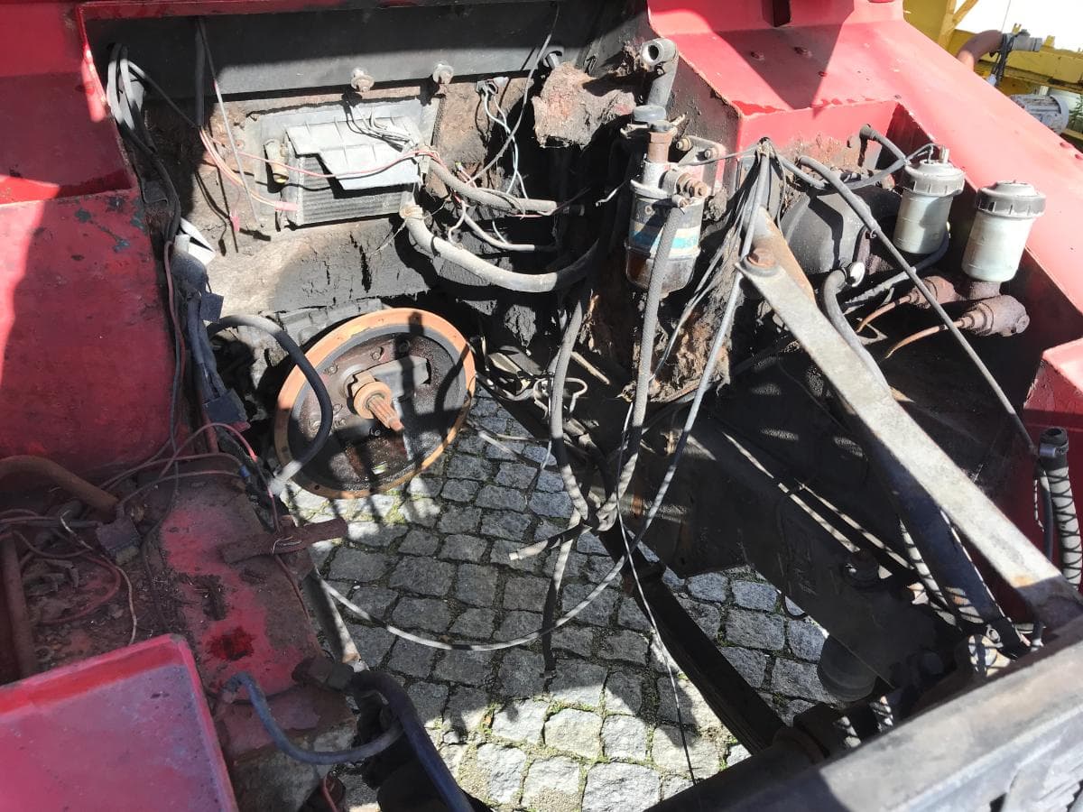 UMM 4x4 · Ano 1984 — imagem 4
