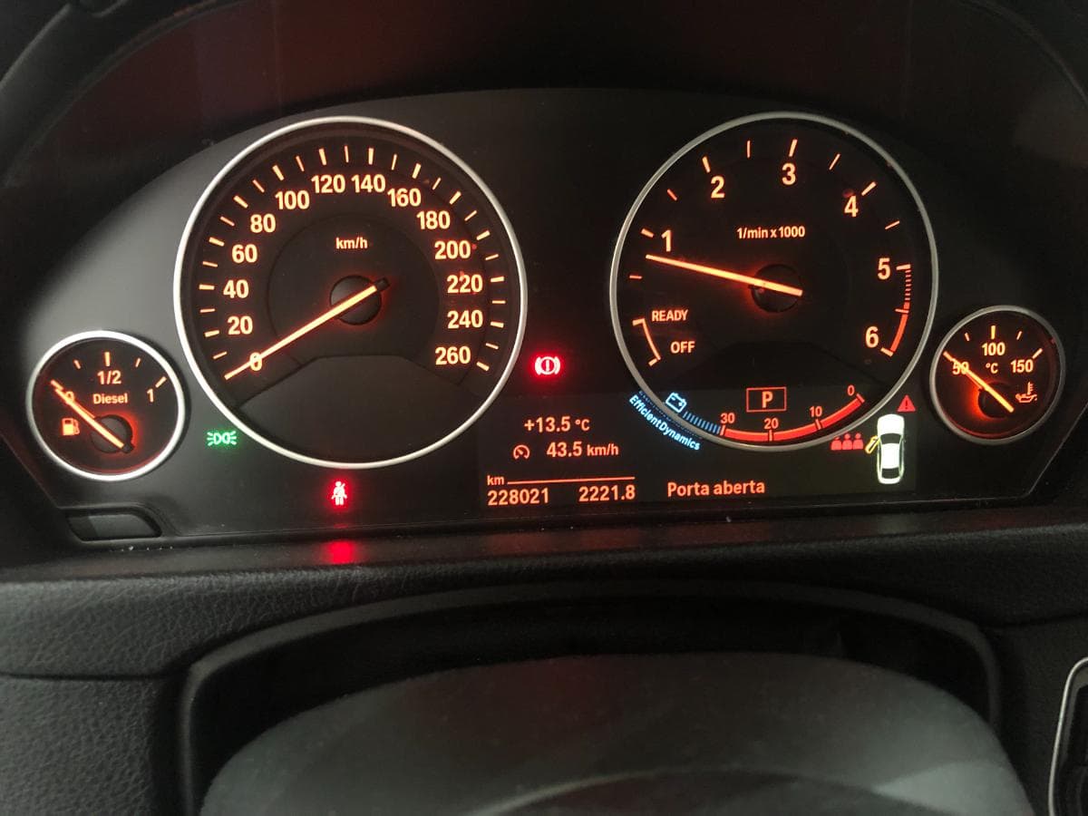 BMW 420D Gran Coupé · Ano 2016 — image 29