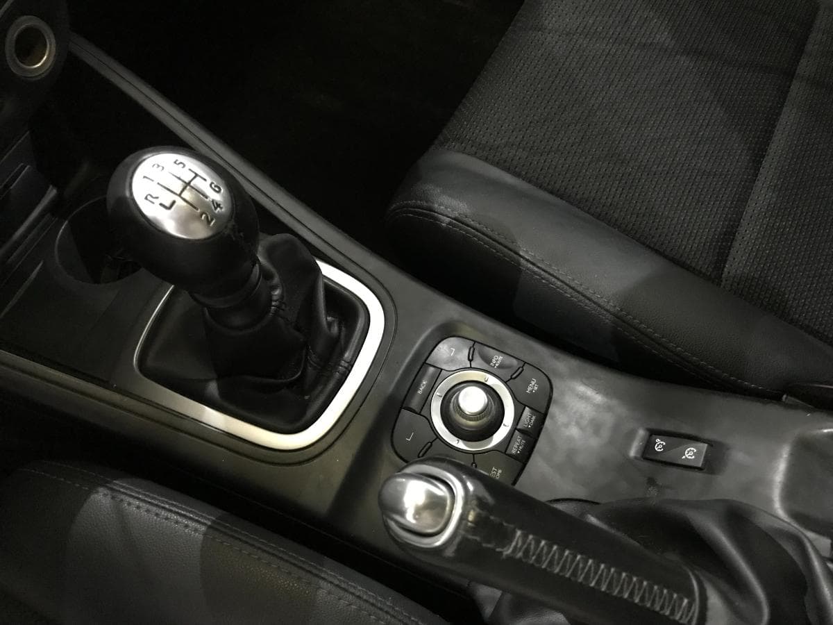 Renault Mégane Coupé 1.5DCI · Ano 2009 — imagem 33