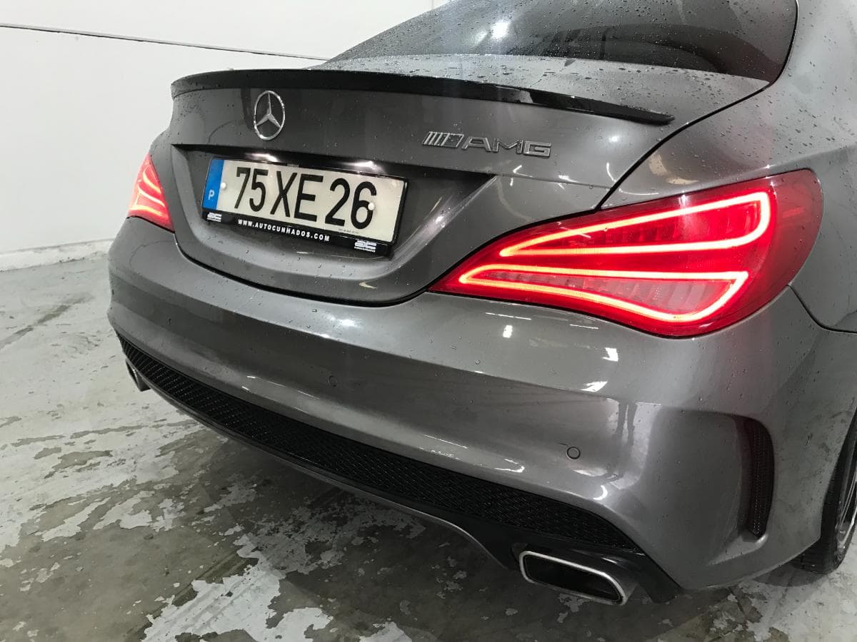 Mercedes-Benz CLA 200 CDI AMG · Ano 2015 — imagem 8