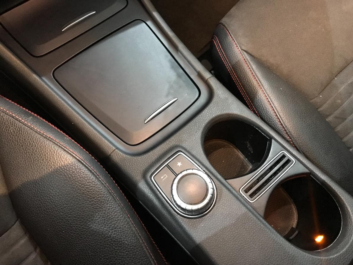Mercedes-Benz CLA 200 CDI AMG · Ano 2015 — imagem 30