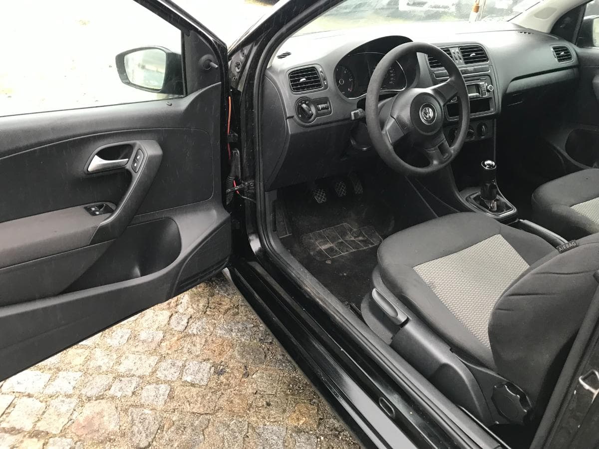 Volkswagen Polo 1.2TDI · Ano 2014 — imagen 18