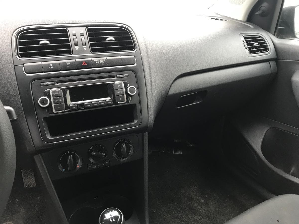 Volkswagen Polo 1.2TDI · Ano 2014 — imagen 26