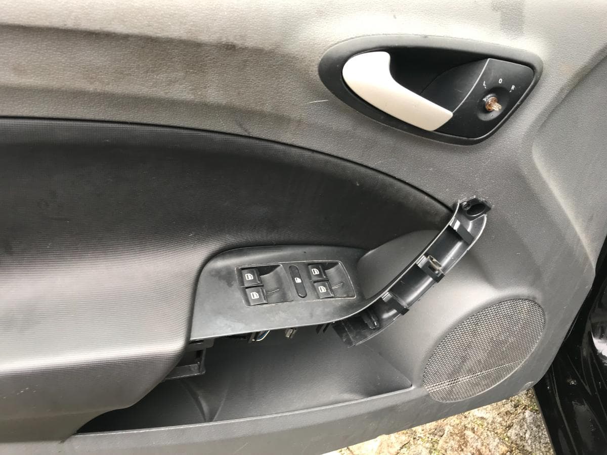 Seat ibiza 1.2 · Ano 2009 — imagen 20