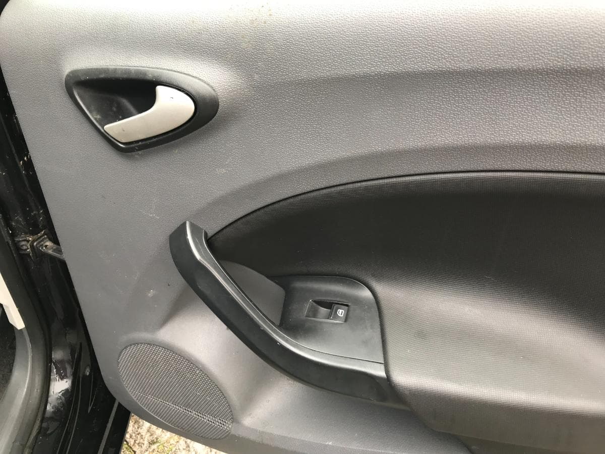 Seat ibiza 1.2 · Ano 2009 — imagen 23
