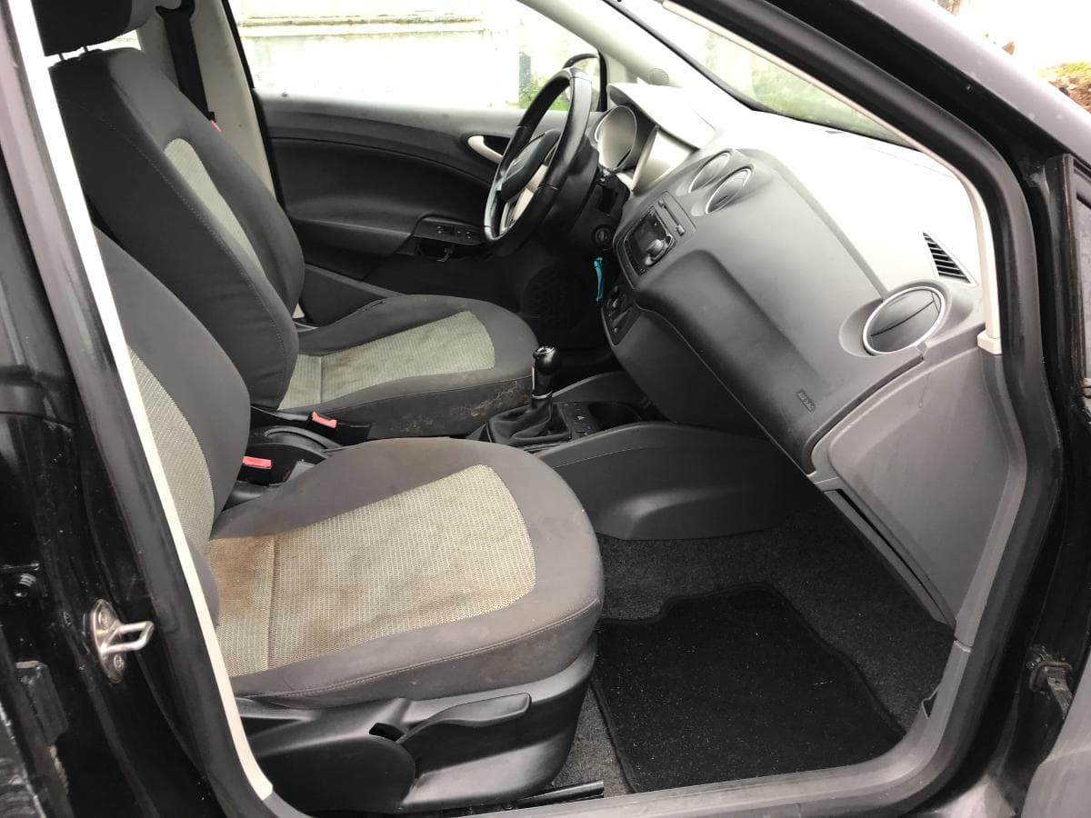 Seat ibiza 1.2 · Ano 2009 — imagen 27