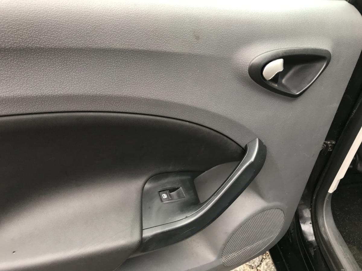 Seat ibiza 1.2 · Ano 2009 — imagen 29