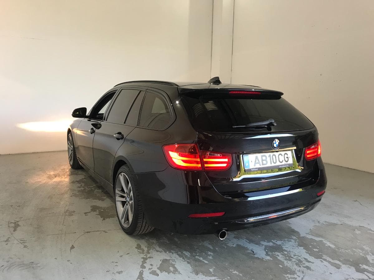 BMW 318 D Touring · Ano 2015 — image 5