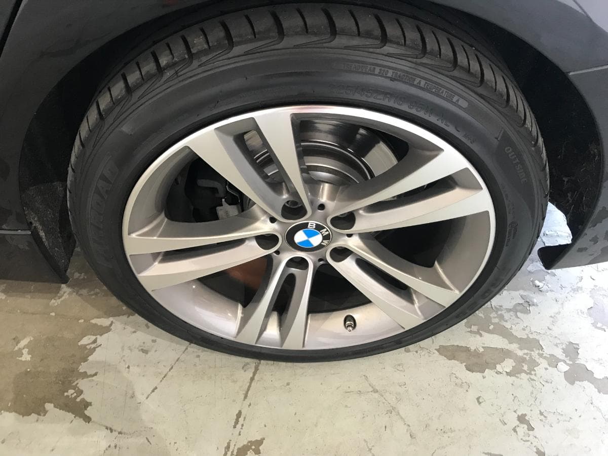 BMW 318 D Touring · Ano 2015 — image 14