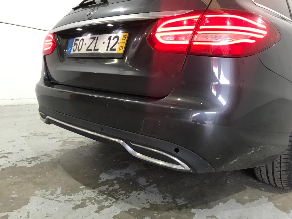 Mercedes-Benz C 200 D · Ano 2015 — image 9
