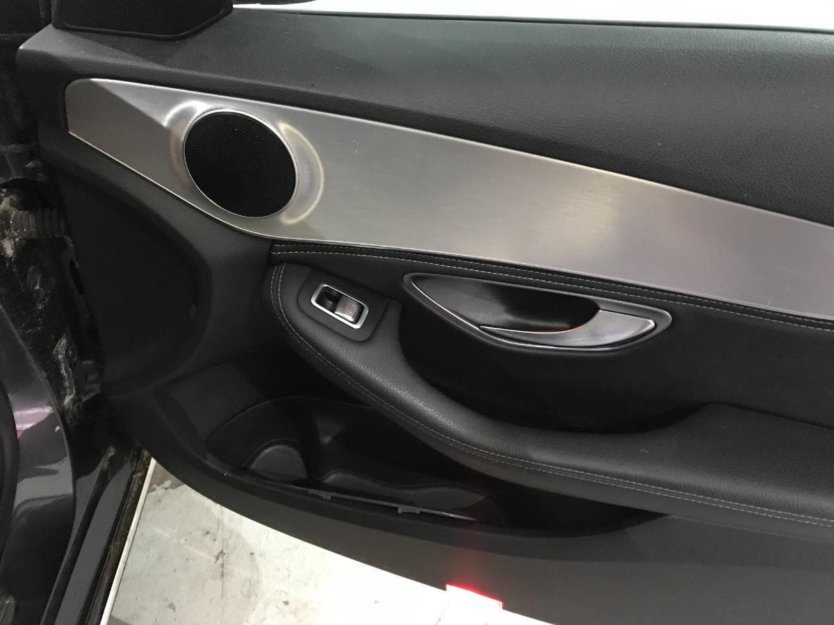Mercedes-Benz C 200 D · Ano 2015 — image 31