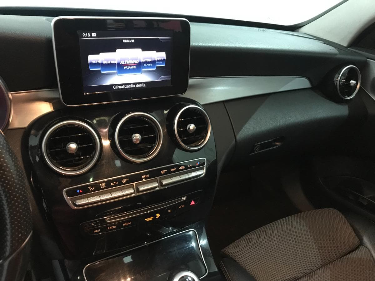 Mercedes-Benz C 200 D · Ano 2015 — image 35