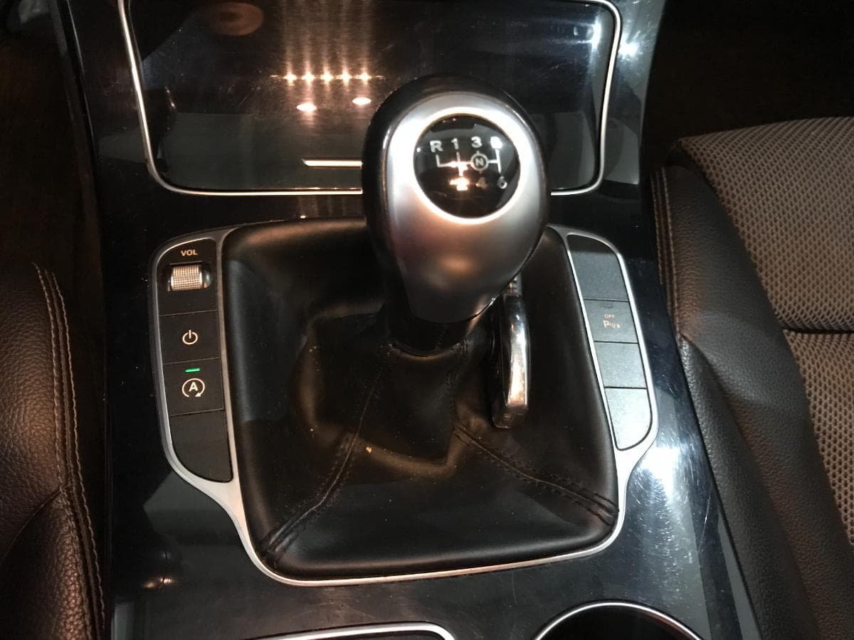 Mercedes-Benz C 200 D · Ano 2015 — image 40