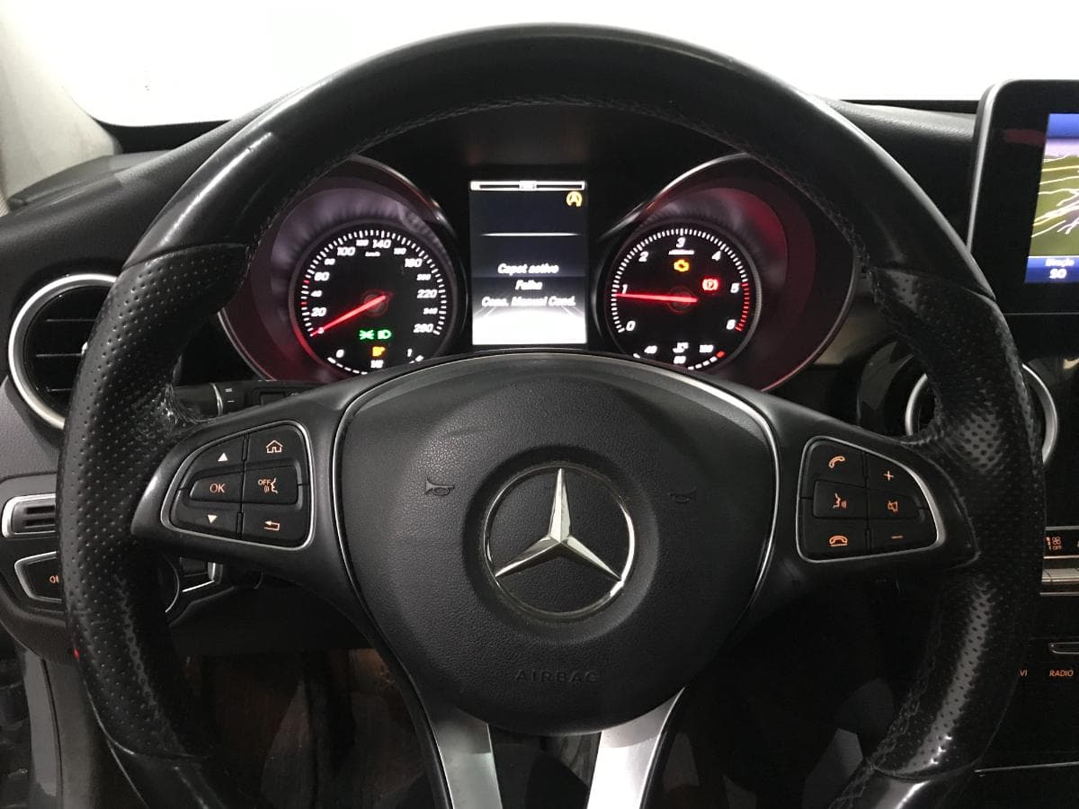 Mercedes-Benz C 200 D · Ano 2015 — image 44