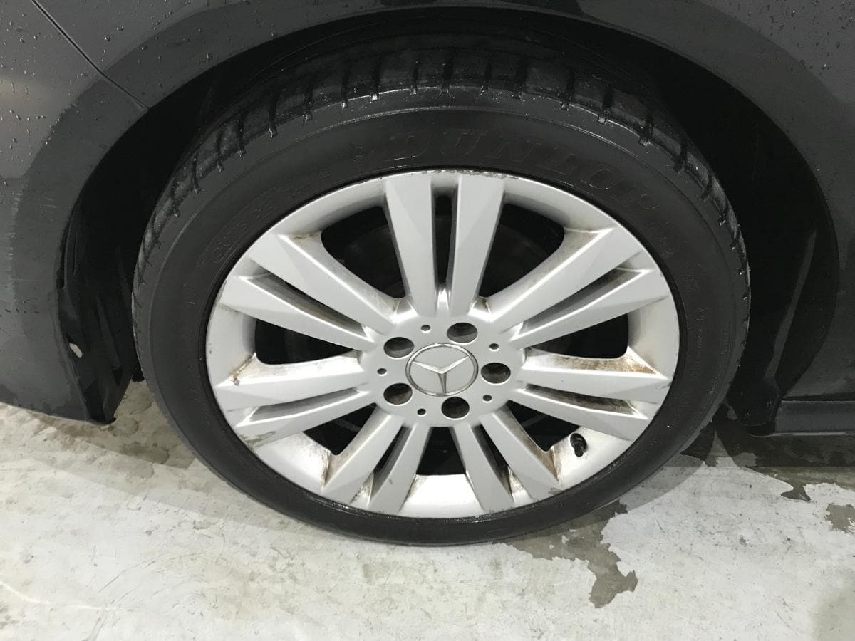 Mercedes CLA 200CDI · Ano 2015 — imagem 13