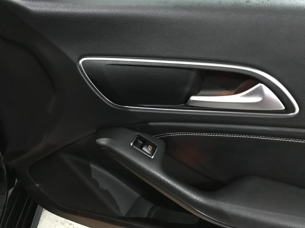 Mercedes CLA 200CDI · Ano 2015 — imagem 27
