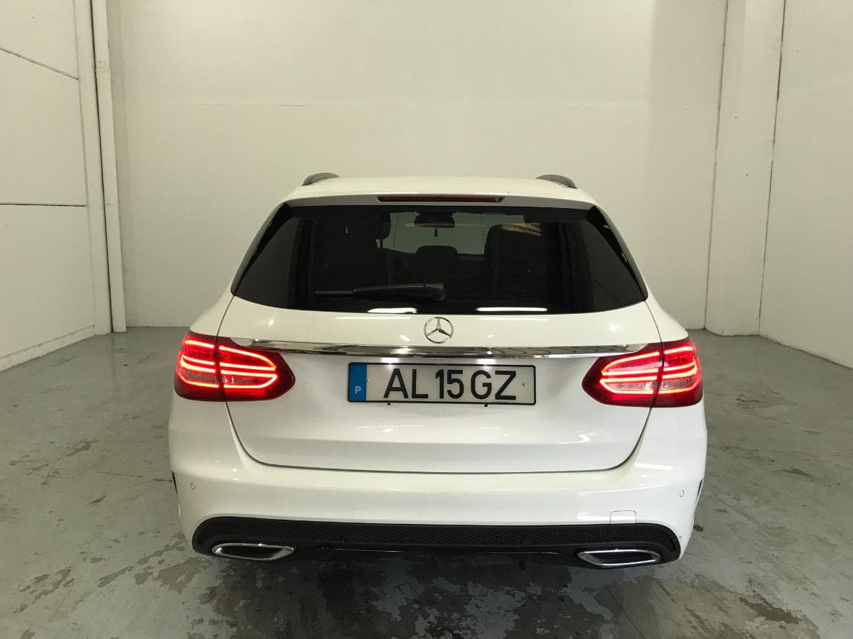 Mercedes C180 · Ano 2018 — imagen 6
